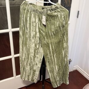 NWT Zara Mint Velvet Wide Leg Coulott